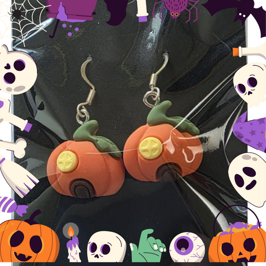 Pumpkin House Earrings (Clay)